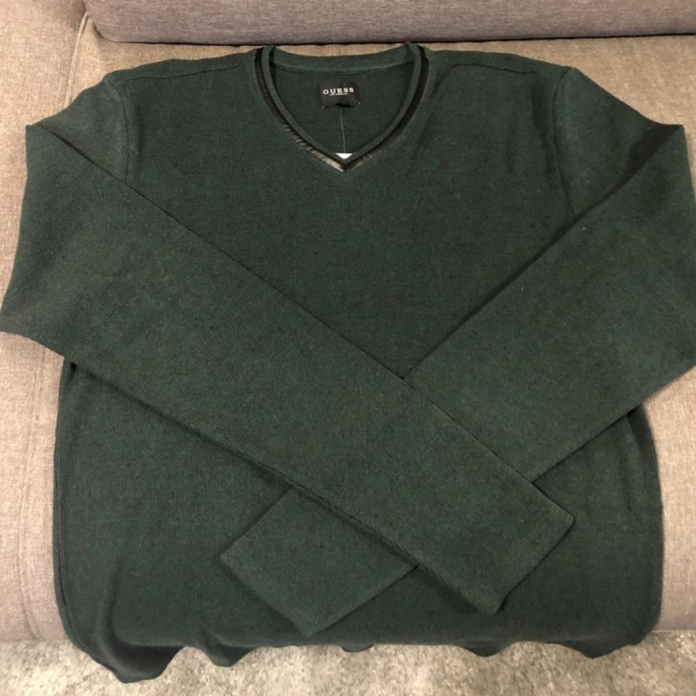 Mens Guess sweater